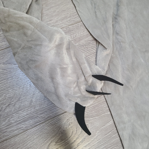 Kids sloth mascot costume sz large - Picture 5 of 8